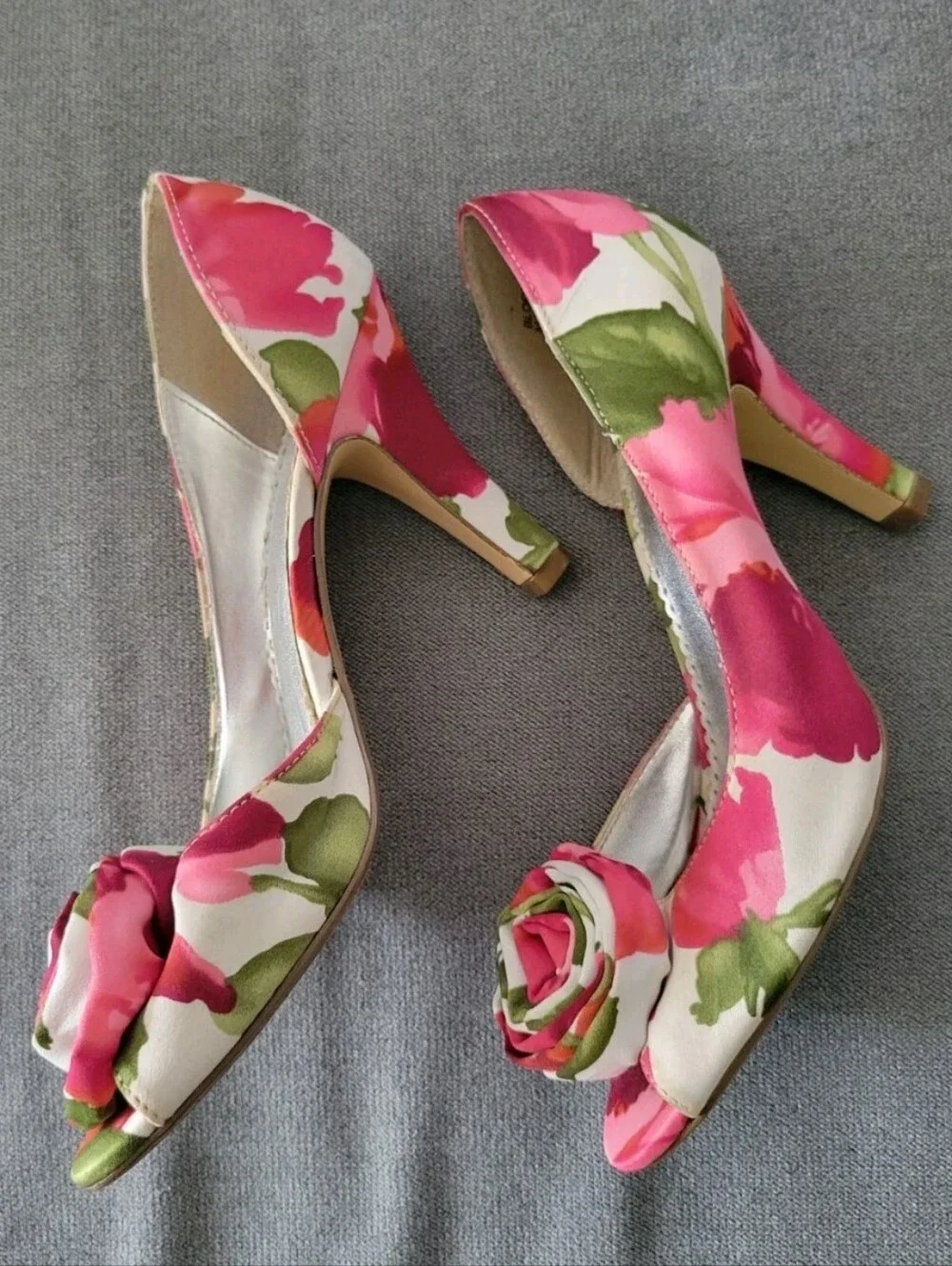 Y2k Michelangelo Bloom Satin Peep Toe Rose Bud Pumps Heels Leather Pink Sage 7.5